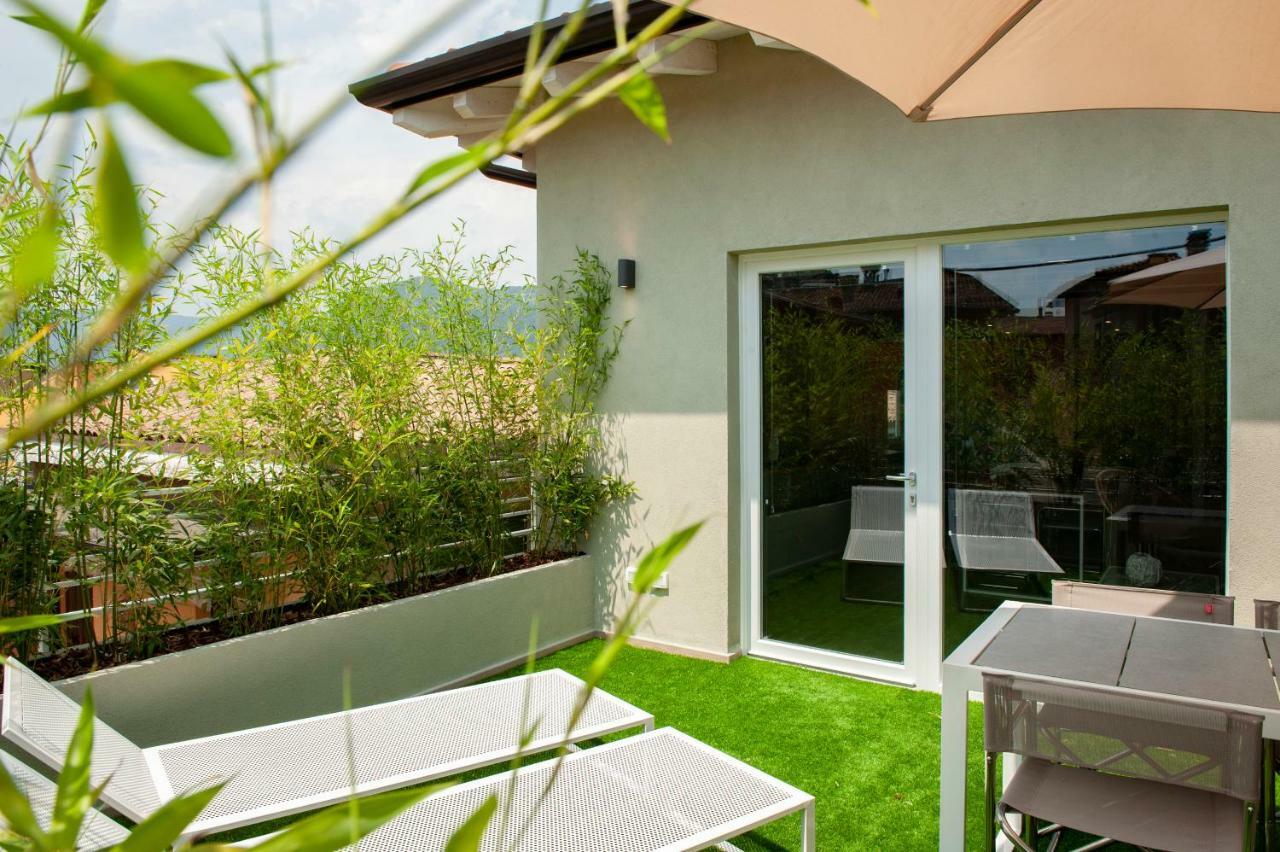 La Bellavita Del Garda Luxury Apartments San Felice del Benaco Exterior foto